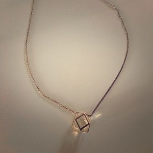 Geometric design necklace